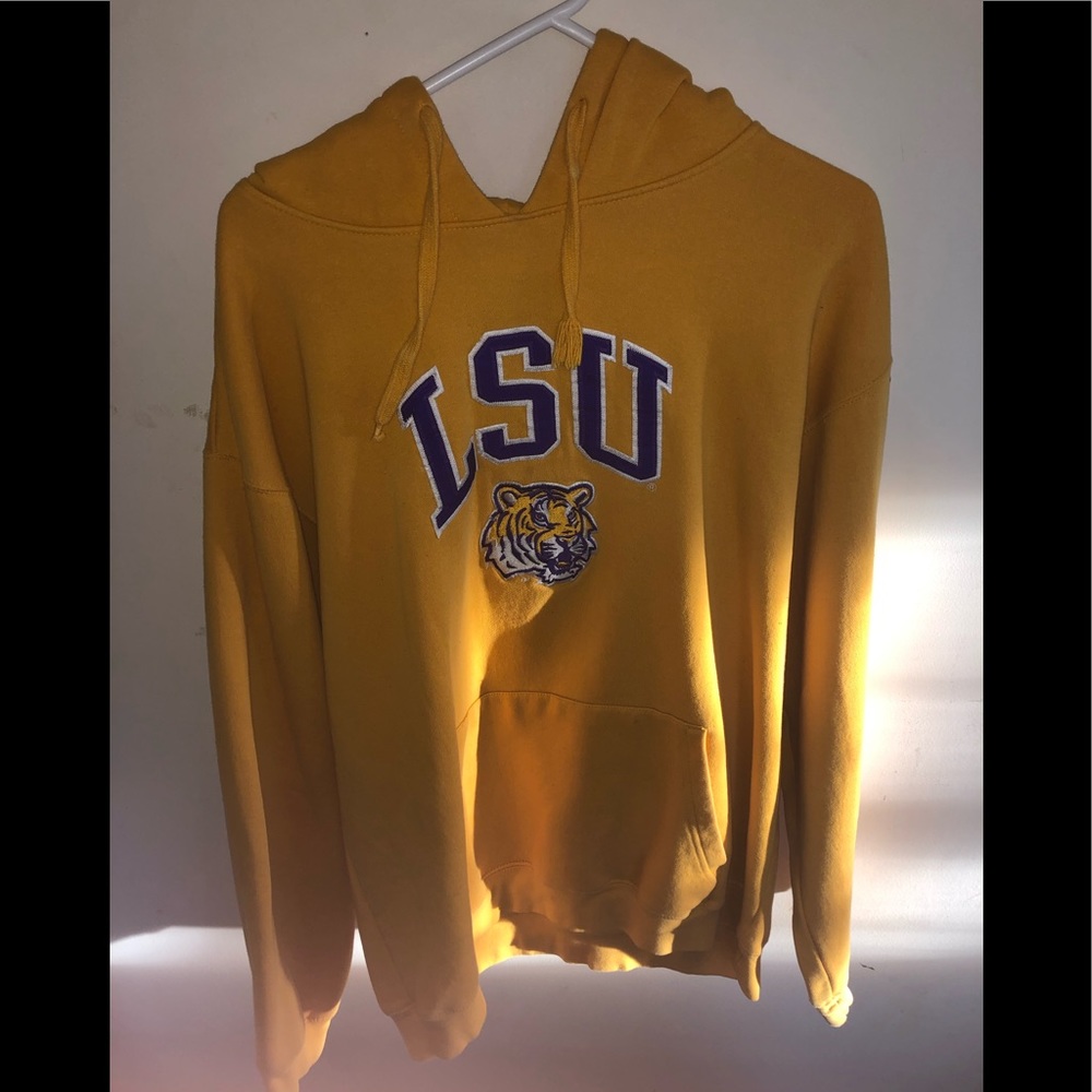 LSU sweatshirt